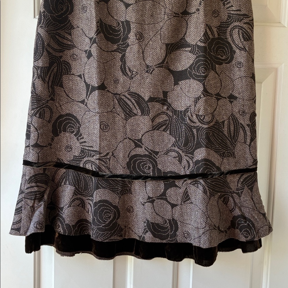 Boston Design Studio Ruffled Pencil Skirt Floral Brown Size 8 - Picture 3 of 8